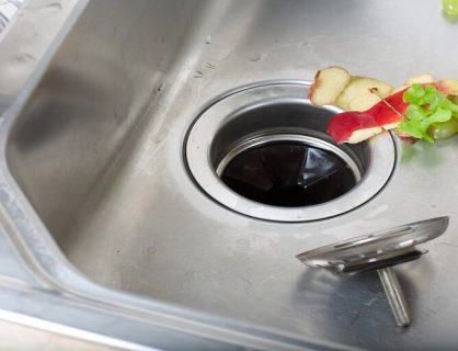 טוחן אשפה באתר הכל לבניין